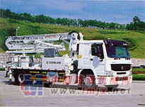 中联重科：ZLJ5160THB国产重汽底盘22米泵车
